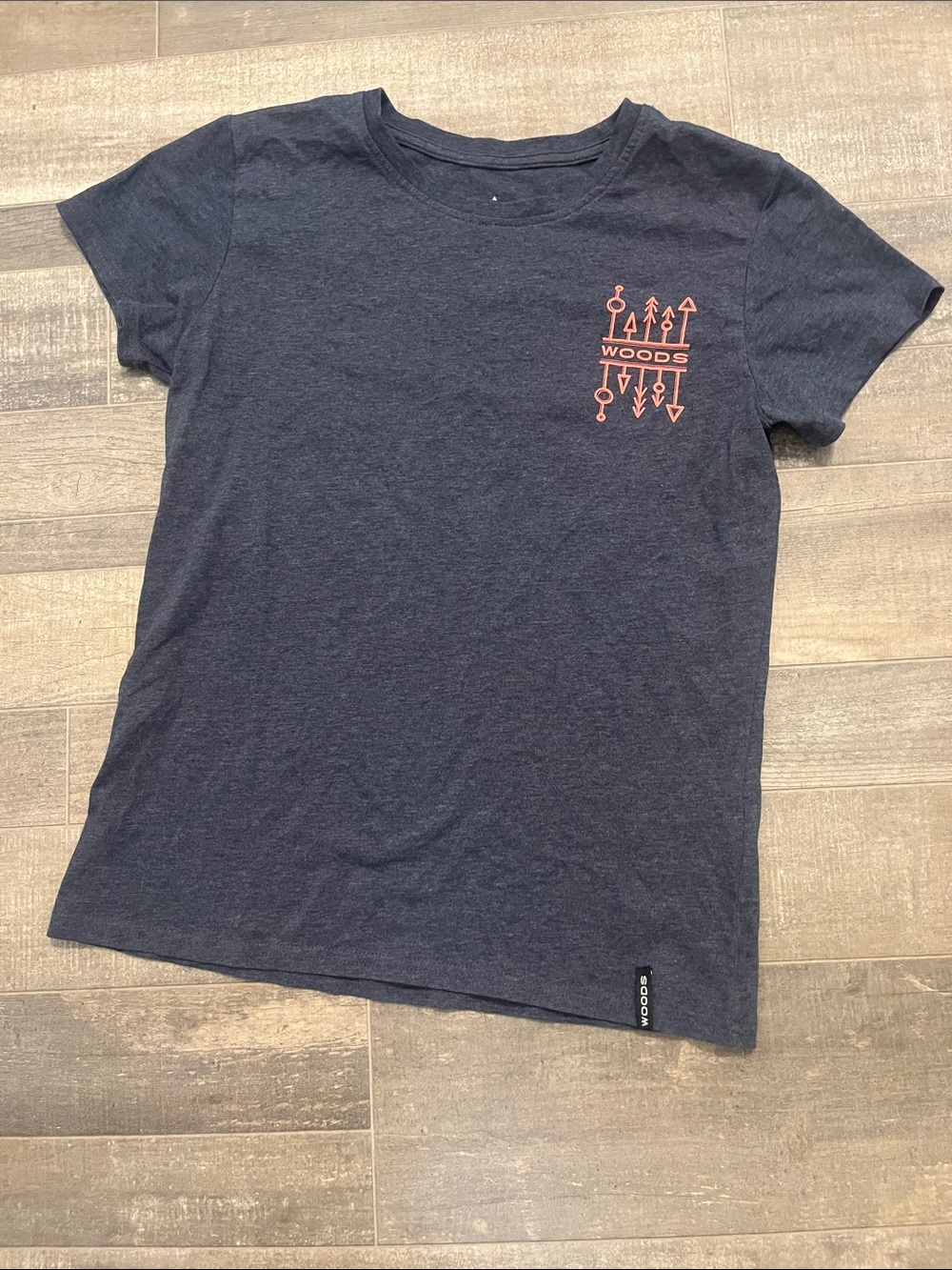 WOODS Women's Navy Short-Sleeve Tee with Coral Graphic